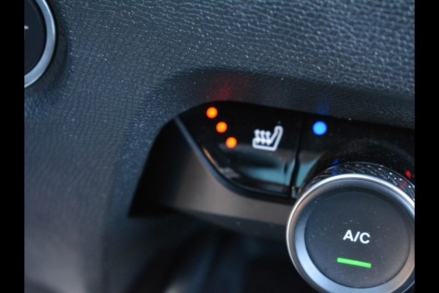 Citroën C4 1.2 Turbo 130pk Automaat Shine | Panoramadak | Hifi installatie |