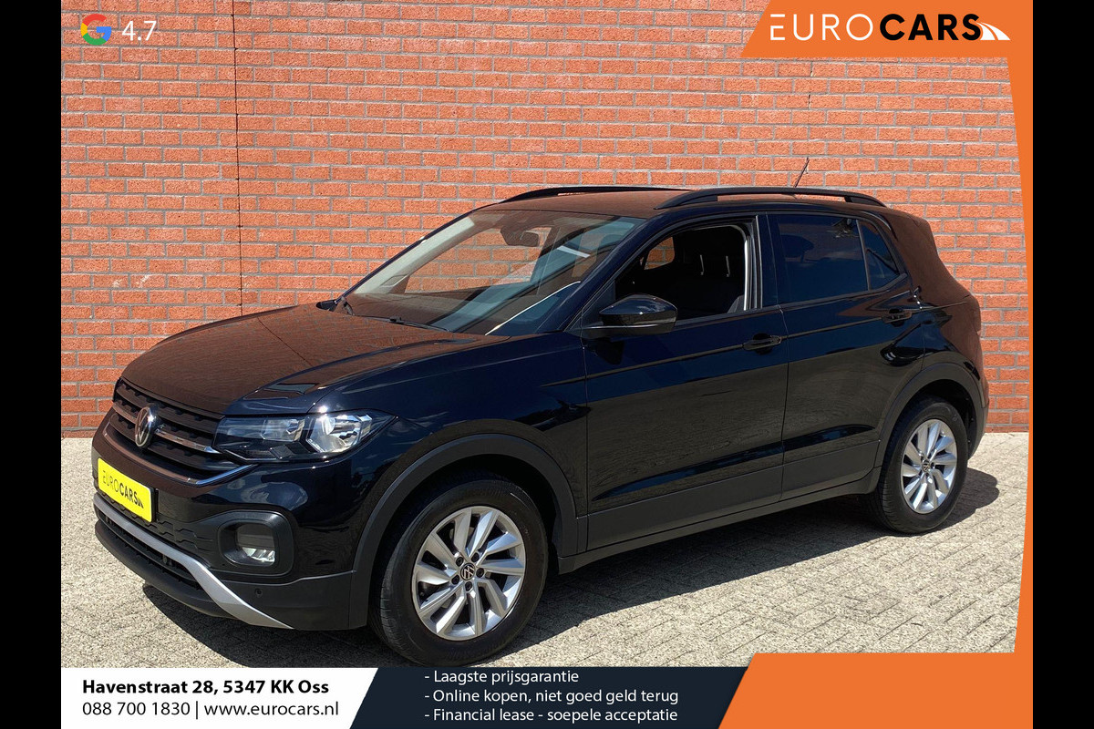 Volkswagen T-Cross 1.0 TSI 95pk Life Navigatie Apple Carplay/Android Auto Adaptive Cruise Control Camera Parkeersensoren Stoelverwarming Getinte ramen Climate Control Volkswagen T-Cross 1.0 TSI 95pk Life Navigatie Apple Carplay/Android Auto Adaptive Cruise Control Camera Parkeersensoren Stoelverwarming Getinte ramen Climate Control