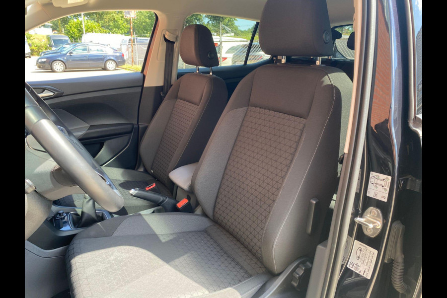 Volkswagen T-Cross 1.0 TSI 95pk Life Navigatie Apple Carplay/Android Auto Adaptive Cruise Control Camera Parkeersensoren Stoelverwarming Getinte ramen Climate Control