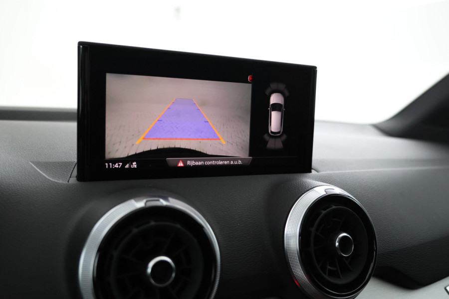 Audi Q2 35 TFSI S Edition Navigatie, Virtual, Rotor velg