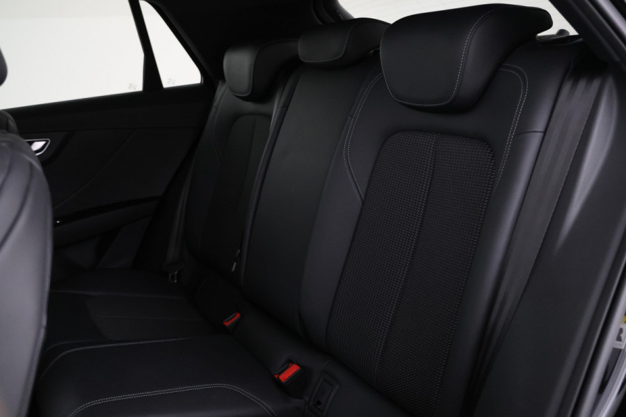 Audi Q2 35 TFSI S Edition Navigatie, Virtual, Rotor velg