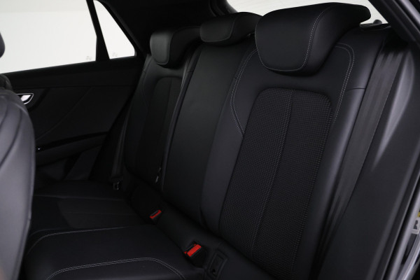 Audi Q2 35 TFSI S Edition Navigatie, Virtual, Rotor velg