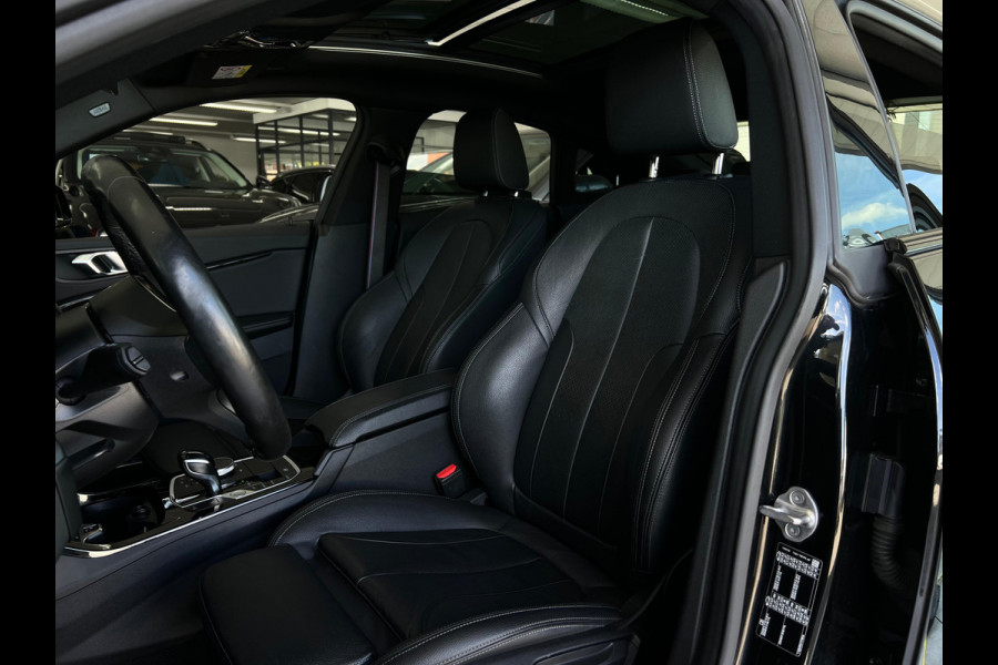 BMW 2 Serie Gran Coupé 218i High Executive NL AUTO | PANO | LEDER | STUURWIELVERW | CAMERA |