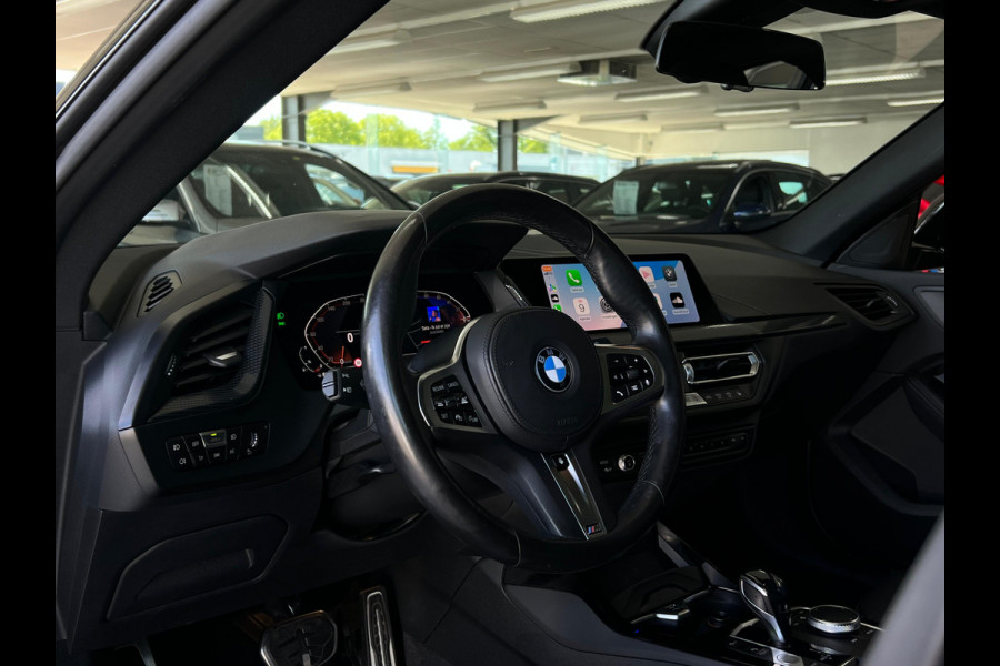 BMW 2 Serie Gran Coupé 218i High Executive NL AUTO | PANO | LEDER | STUURWIELVERW | CAMERA |