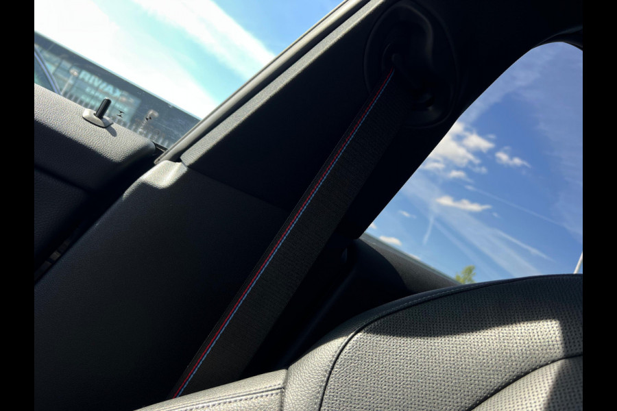 BMW 2 Serie Gran Coupé 218i High Executive NL AUTO | PANO | LEDER | STUURWIELVERW | CAMERA |