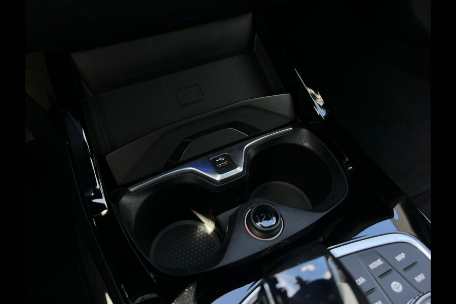 BMW 2 Serie Gran Coupé 218i High Executive NL AUTO | PANO | LEDER | STUURWIELVERW | CAMERA |