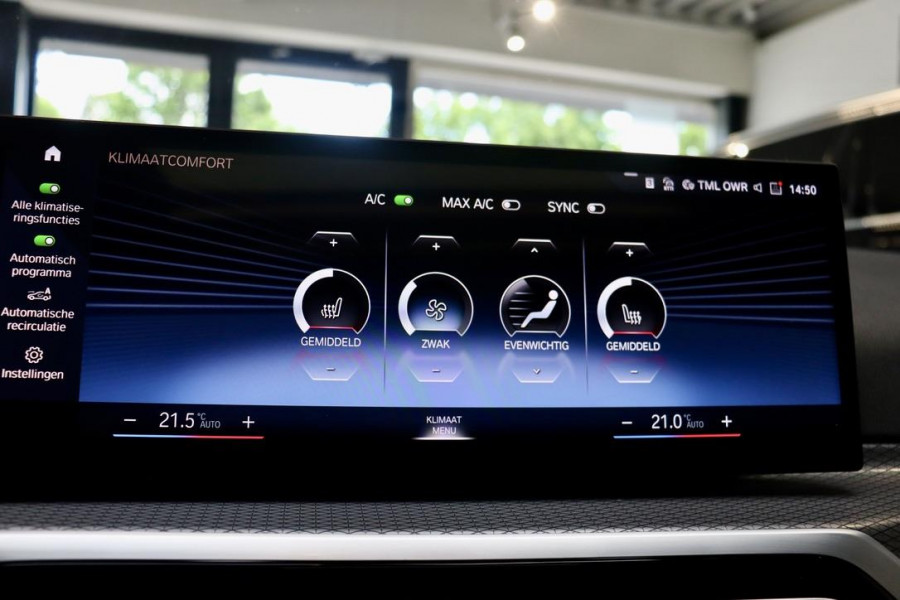 BMW 3-serie 320e Touring M Sport|ACC|PANO|Hud|BMW GARANTIE!