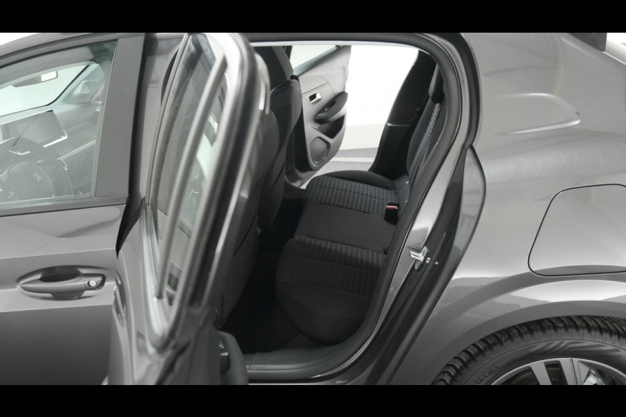 Peugeot 208 PureTech 100 EAT8 Active | Parkeersensoren | Navigatie | Apple CarPlay
