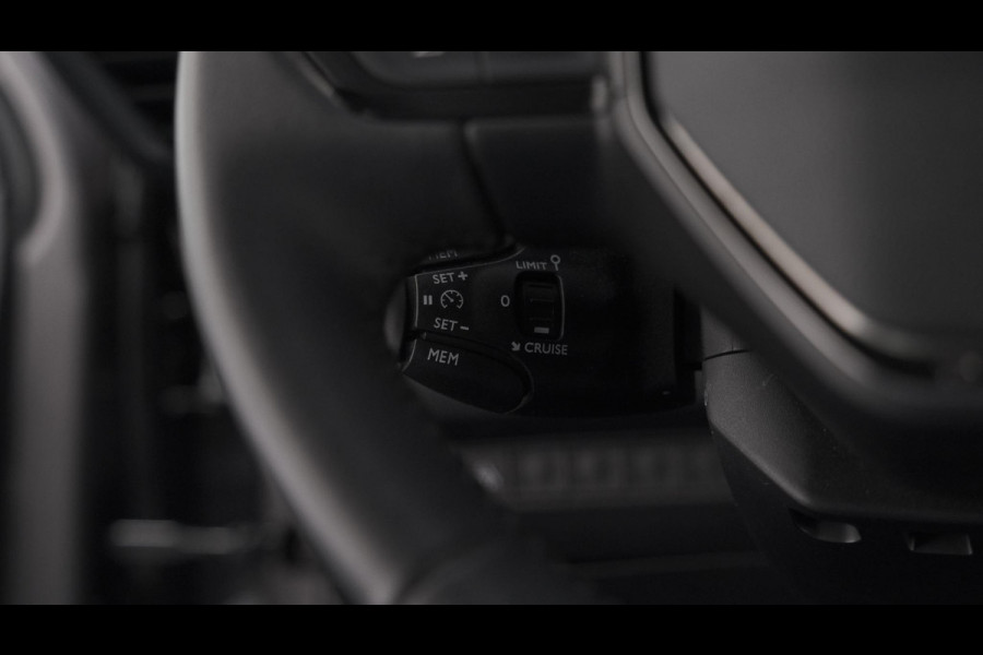 Peugeot 208 PureTech 100 EAT8 Active | Parkeersensoren | Navigatie | Apple CarPlay