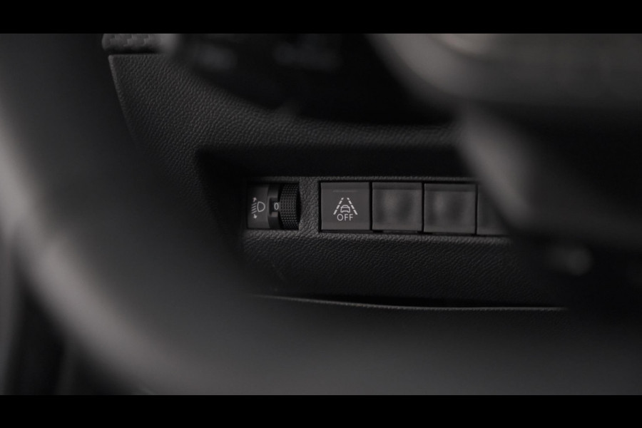 Peugeot 208 PureTech 100 EAT8 Active | Parkeersensoren | Navigatie | Apple CarPlay