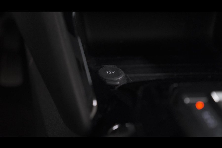 Peugeot 208 PureTech 100 EAT8 Active | Parkeersensoren | Navigatie | Apple CarPlay