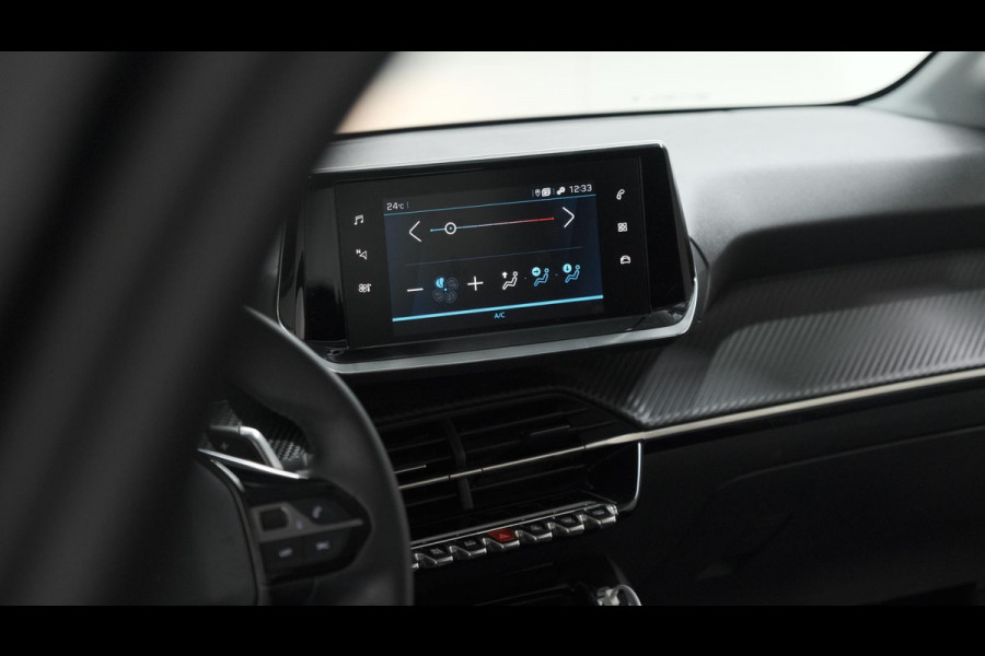 Peugeot 208 PureTech 100 EAT8 Active | Parkeersensoren | Navigatie | Apple CarPlay