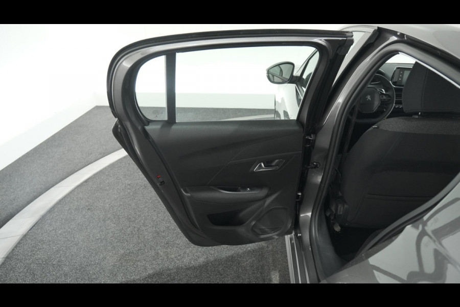 Peugeot 208 PureTech 100 EAT8 Active | Parkeersensoren | Navigatie | Apple CarPlay