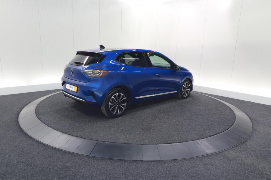 Renault Clio TCe 90 GPF techno | Rondom Camerazicht | Apple Carplay | Parkeersensoren