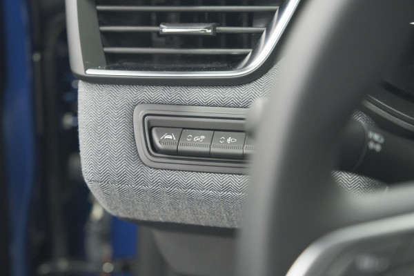 Renault Clio TCe 90 GPF techno | Rondom Camerazicht | Apple Carplay | Parkeersensoren