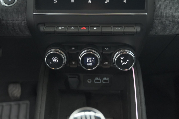 Renault Clio TCe 90 GPF techno | Rondom Camerazicht | Apple Carplay | Parkeersensoren