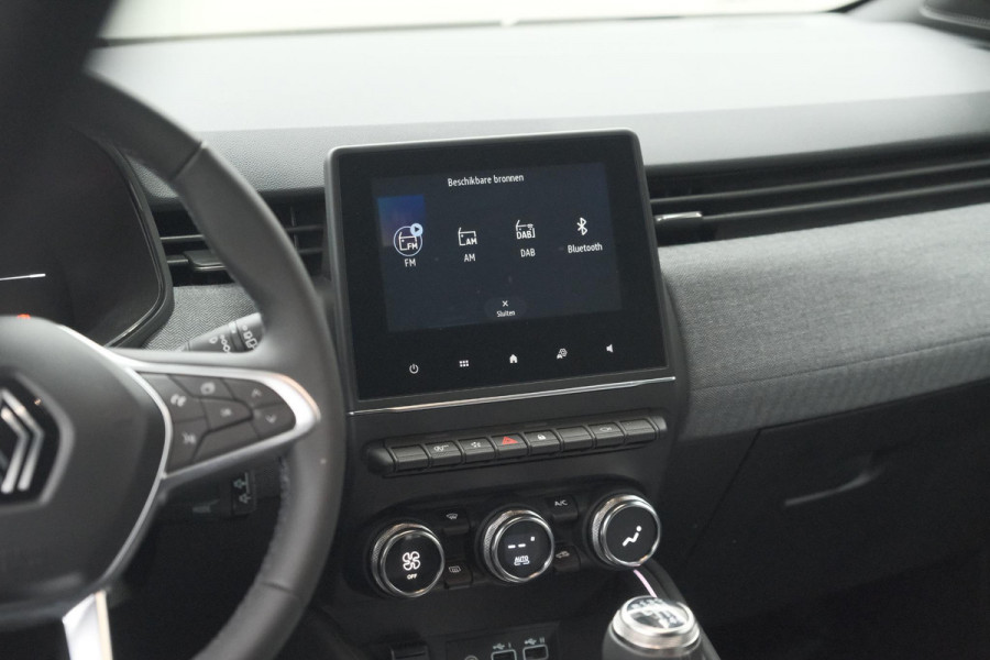 Renault Clio TCe 90 GPF techno | Rondom Camerazicht | Apple Carplay | Parkeersensoren