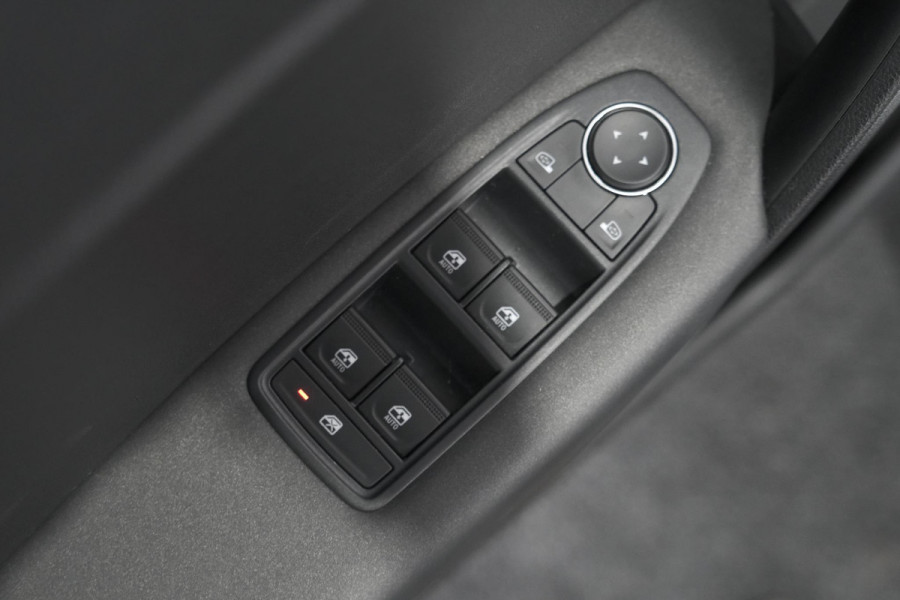 Renault Captur TCe 90 Evolution | Parkeersensoren | Navigatie | Allseason Banden | Apple Carplay