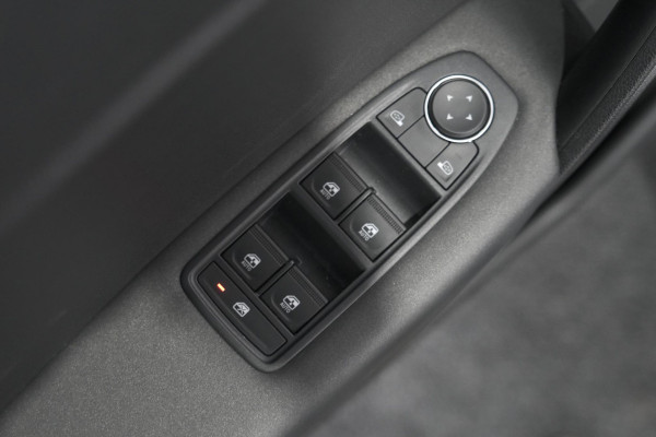 Renault Captur TCe 90 Evolution | Parkeersensoren | Navigatie | Allseason Banden | Apple Carplay
