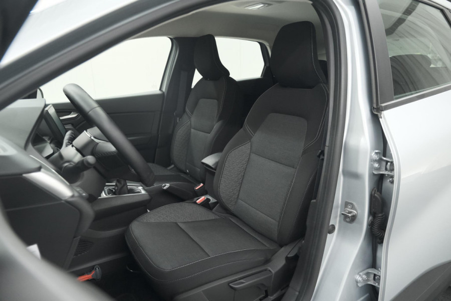 Renault Captur TCe 90 Evolution | Parkeersensoren | Navigatie | Allseason Banden | Apple Carplay
