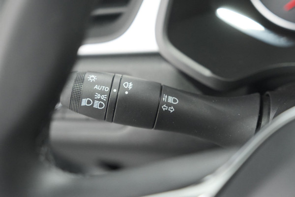Renault Captur TCe 90 Evolution | Parkeersensoren | Navigatie | Allseason Banden | Apple Carplay