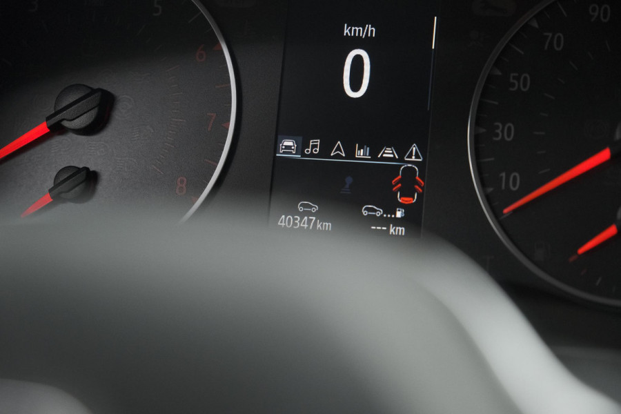 Renault Captur TCe 90 Evolution | Parkeersensoren | Navigatie | Allseason Banden | Apple Carplay