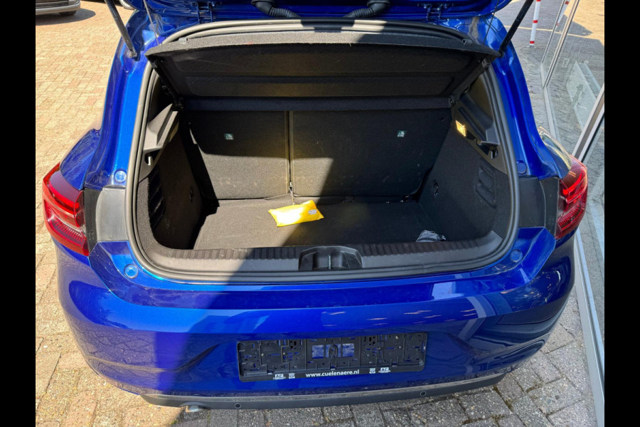 Renault Clio 1.0 TCe 90 Techno Navi / P-sensoren & camera / Clima
