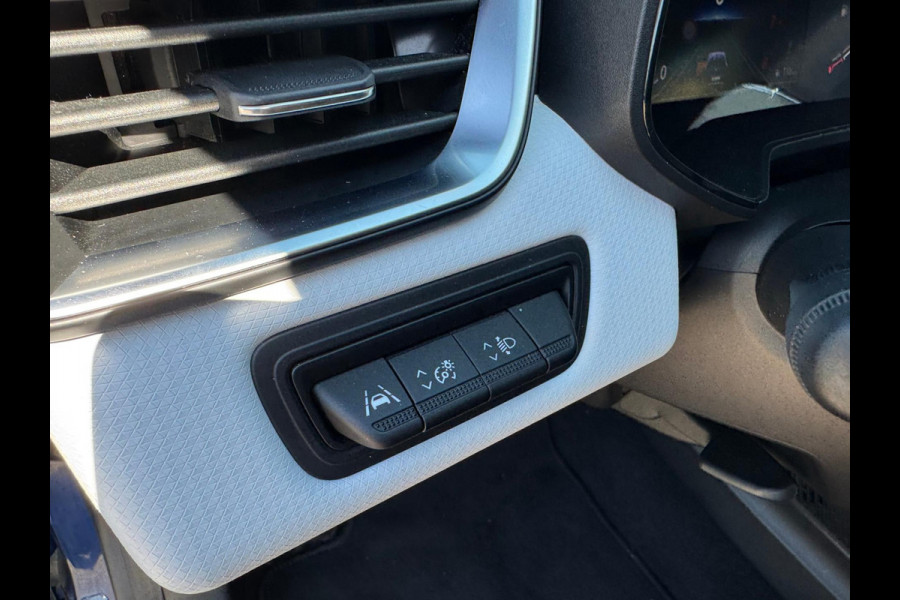Renault Clio 1.0 TCe 90 Techno Navi / P-sensoren & camera / Clima