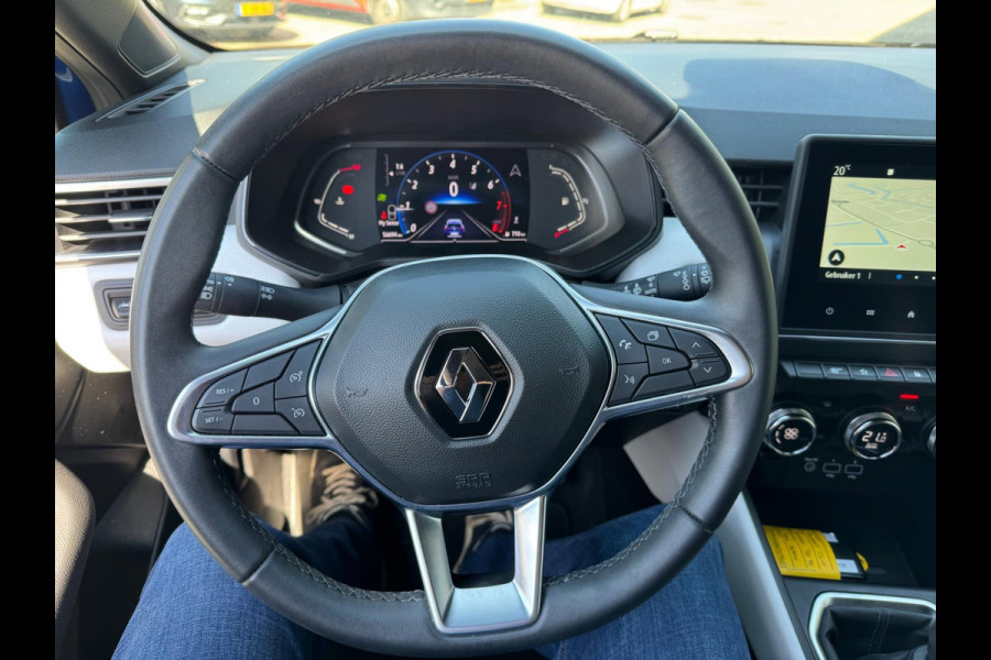 Renault Clio 1.0 TCe 90 Techno Navi / P-sensoren & camera / Clima