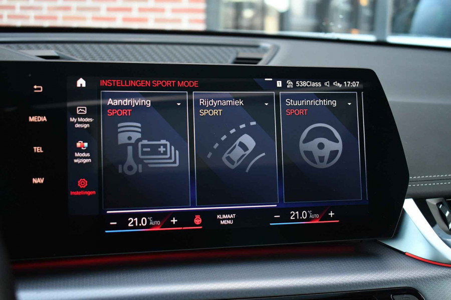 BMW X1 xDrive25e M-Sport Pano ACC 360-cam HUD 19inch Leder
