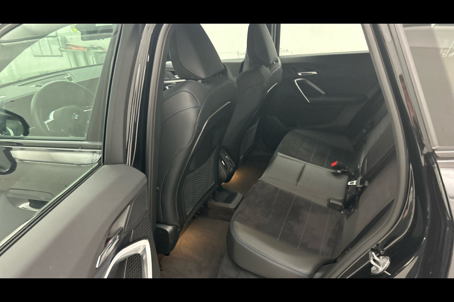 BMW X1 xDrive25e M-Sport Premium 18inch Camera ACC-voorbereiding