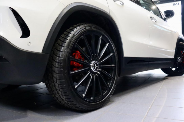 Mercedes-Benz GLA AMG 35 4MATIC PANO|CAM|Ride Control
