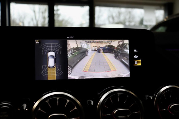 Mercedes-Benz GLA AMG 35 4MATIC PANO|CAM|Ride Control