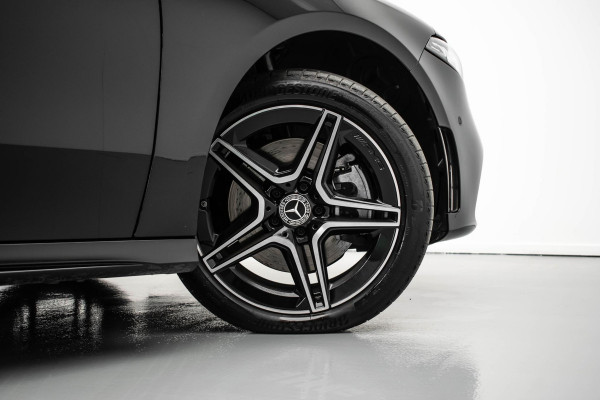 Mercedes-Benz A-Klasse 250 e AMG Line |Pano|Ambient|Camera