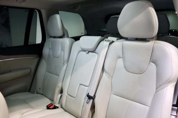 Volvo XC90 T8 AWD R Inscription Exclusive Massage|PANO|HUD