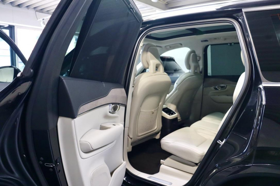 Volvo XC90 T8 AWD R Inscription Exclusive Massage|PANO|HUD