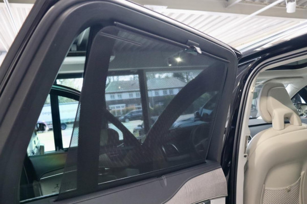 Volvo XC90 T8 AWD R Inscription Exclusive Massage|PANO|HUD