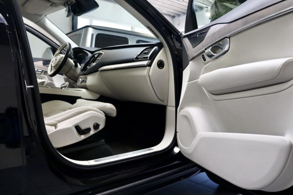 Volvo XC90 T8 AWD R Inscription Exclusive Massage|PANO|HUD