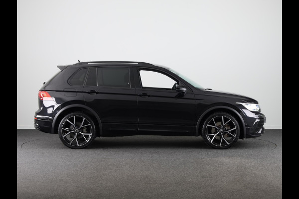 Volkswagen Tiguan 1.4 TSI eHybrid R-Line Business+ Navigatie | 20" LM Velgen | Led Plus Koplampen | Elek Bediende Achterklep |