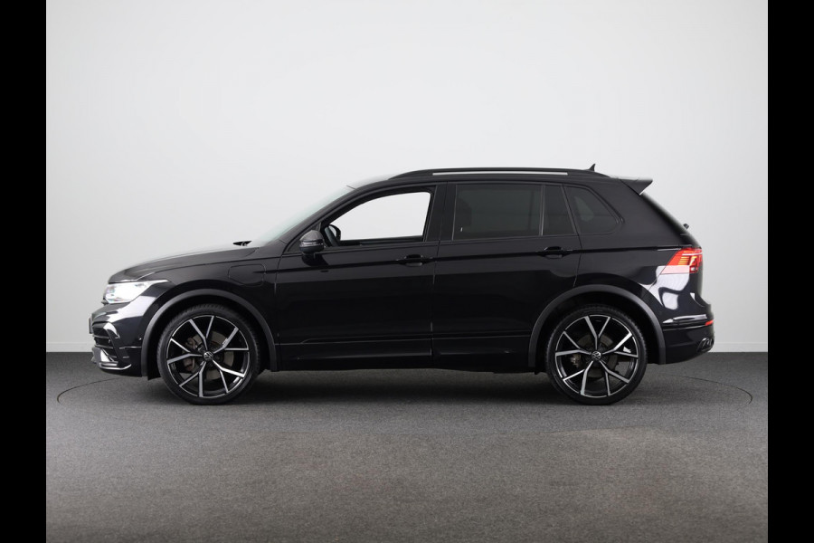 Volkswagen Tiguan 1.4 TSI eHybrid R-Line Business+ Navigatie | 20" LM Velgen | Led Plus Koplampen | Elek Bediende Achterklep |