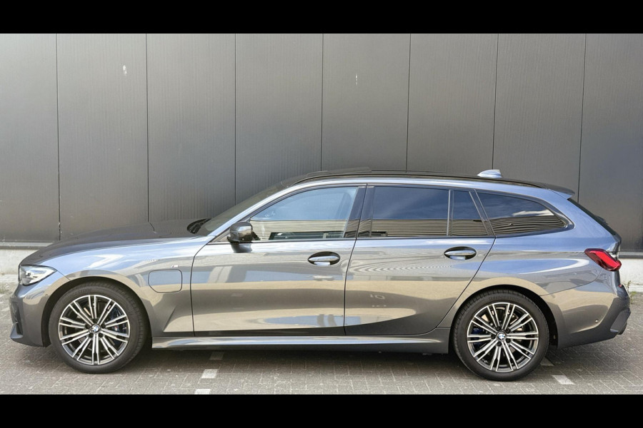 BMW 3 Serie Touring 330e M-Sport High Executive | Pano | H/K | Trekhaak