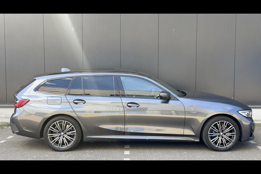 BMW 3 Serie Touring 330e M-Sport High Executive | Pano | H/K | Trekhaak