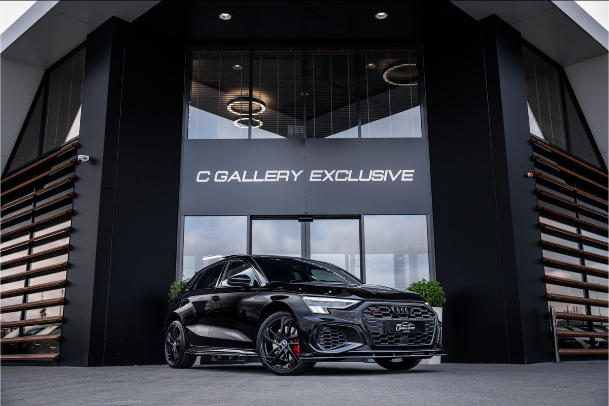 Audi S3 Sportback 2.0 TFSI quattro | Panorama | B&O | Memory | HUD | ACC Audi S3 Sportback 2.0 TFSI quattro | Panorama | B&O | Memory | HUD | ACC