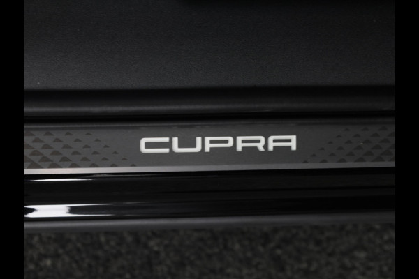 CUPRA Terramar 1.5 TSI e-Hybrid Business 204 pk Automaat (DSG) | Verlengde garantie | Elektr. voorstoelen | Elektr. trekhaak | Achteruitrijcamera | Stoelverwarming | Adaptive cruise control | Navi | 20 inch