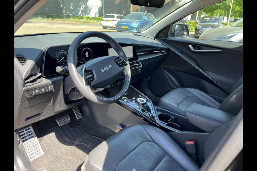 Kia Niro EV ExecutiveLine 64.8 kWh PANO | MEMORY SEAT | KIA GARANTIE T/M 2-2030