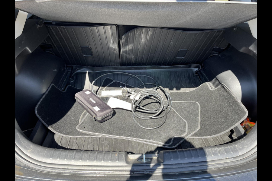 Kia Niro EV ExecutiveLine 64.8 kWh PANO | MEMORY SEAT | KIA GARANTIE T/M 2-2030
