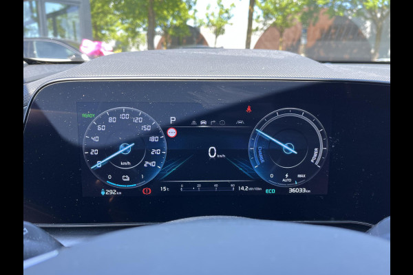 Kia Niro EV ExecutiveLine 64.8 kWh PANO | MEMORY SEAT | KIA GARANTIE T/M 2-2030