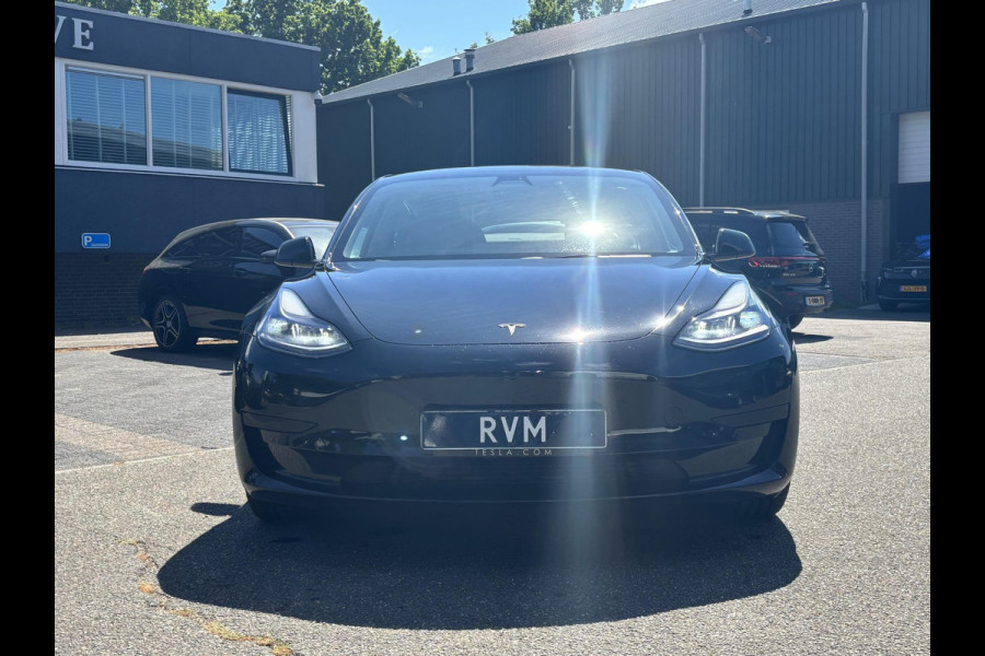Tesla Model 3 Standard RWD Plus 60 kWh AUTOPILOT | LEDER | RIJKLAAR INCL. 12 MND,. BOVAGGARANTIE