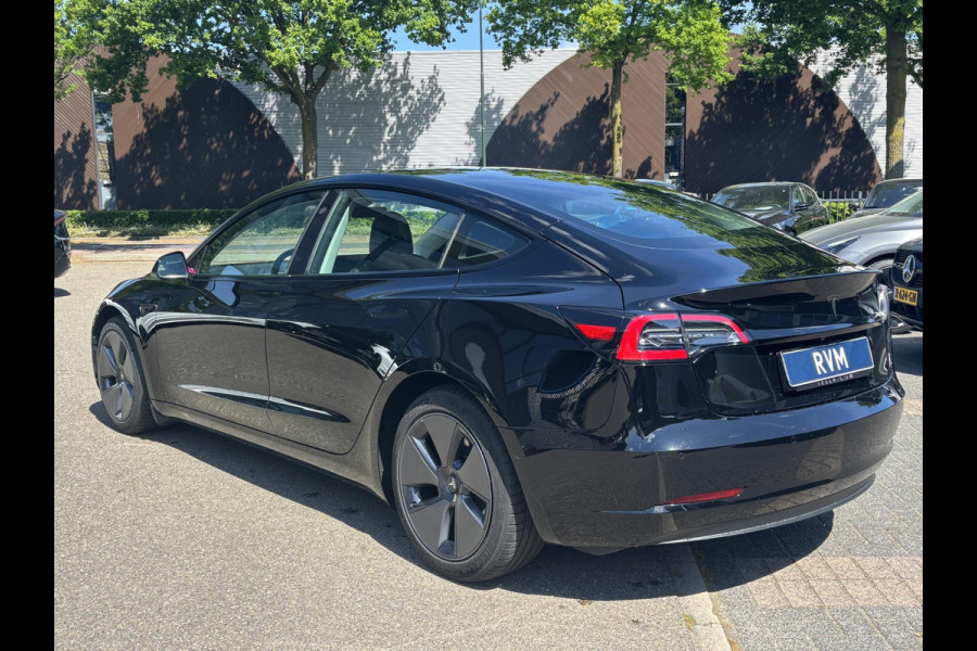 Tesla Model 3 Standard RWD Plus 60 kWh AUTOPILOT | LEDER | RIJKLAAR INCL. 12 MND,. BOVAGGARANTIE