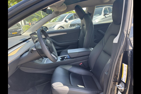 Tesla Model 3 Standard RWD Plus 60 kWh AUTOPILOT | LEDER | RIJKLAAR INCL. 12 MND,. BOVAGGARANTIE